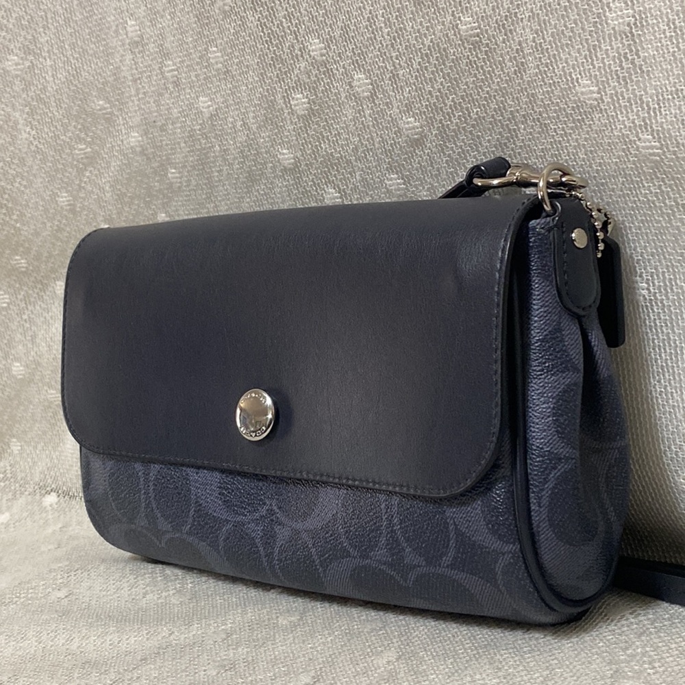 Coach Reversible Signature Canvas Crossbody In Denim … Gem